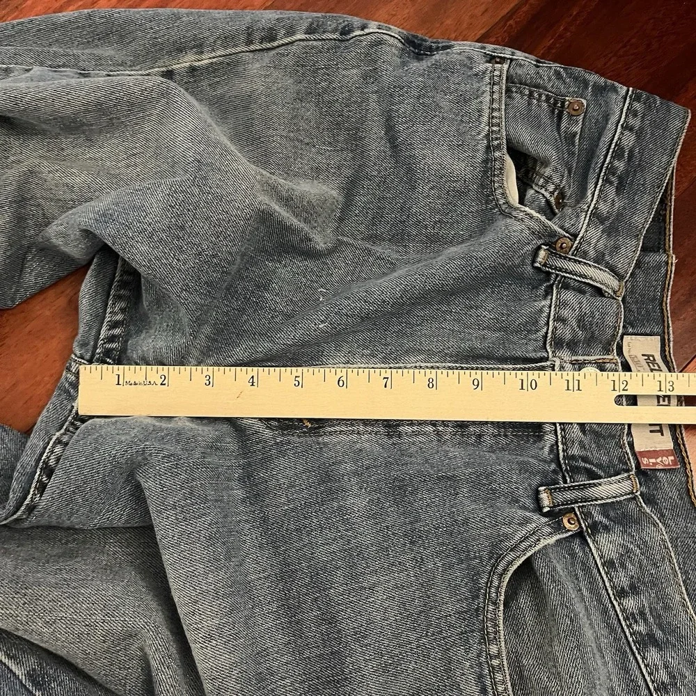 Vintage Levis 550 Jeans Mens 34x32 Blue Relaxed Fit Denim Light Wash Y2K READ *